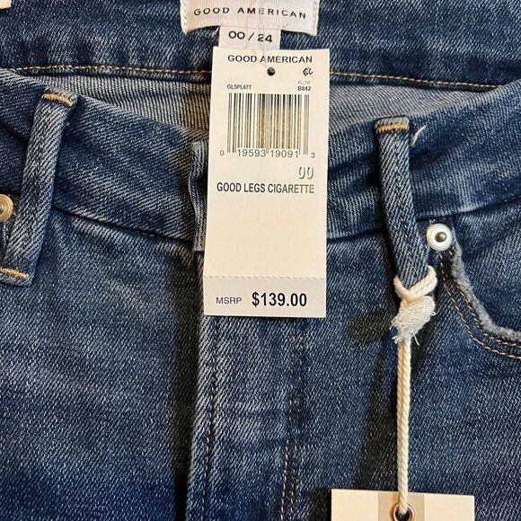 Good American Good Legs Cigarette Jeans - Picture 3 of 6